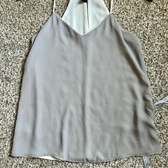 🦋 Express Grey White Reversible Tank Top Blouse XXS Neutral Summer Lightweight - Picture 10 of 10